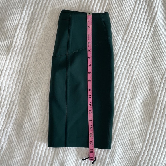 Lululemon &go Cityfarer Skirt in Dark Fuel - Picture 8 of 10